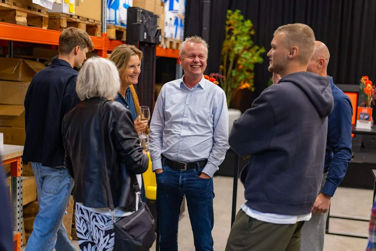 5 jaar Elio Lighting door base-events, foto 4 van 7