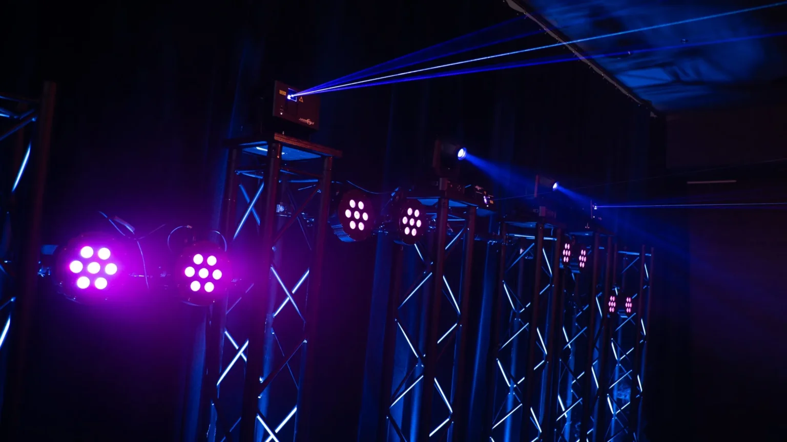 DJ show Op maat van base-events